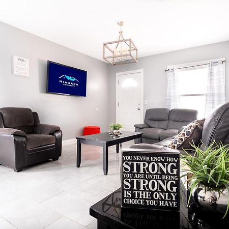 Comfy 4Br, 1 Bath Near The Falls & Casino Niagarafallen Exteriör bild